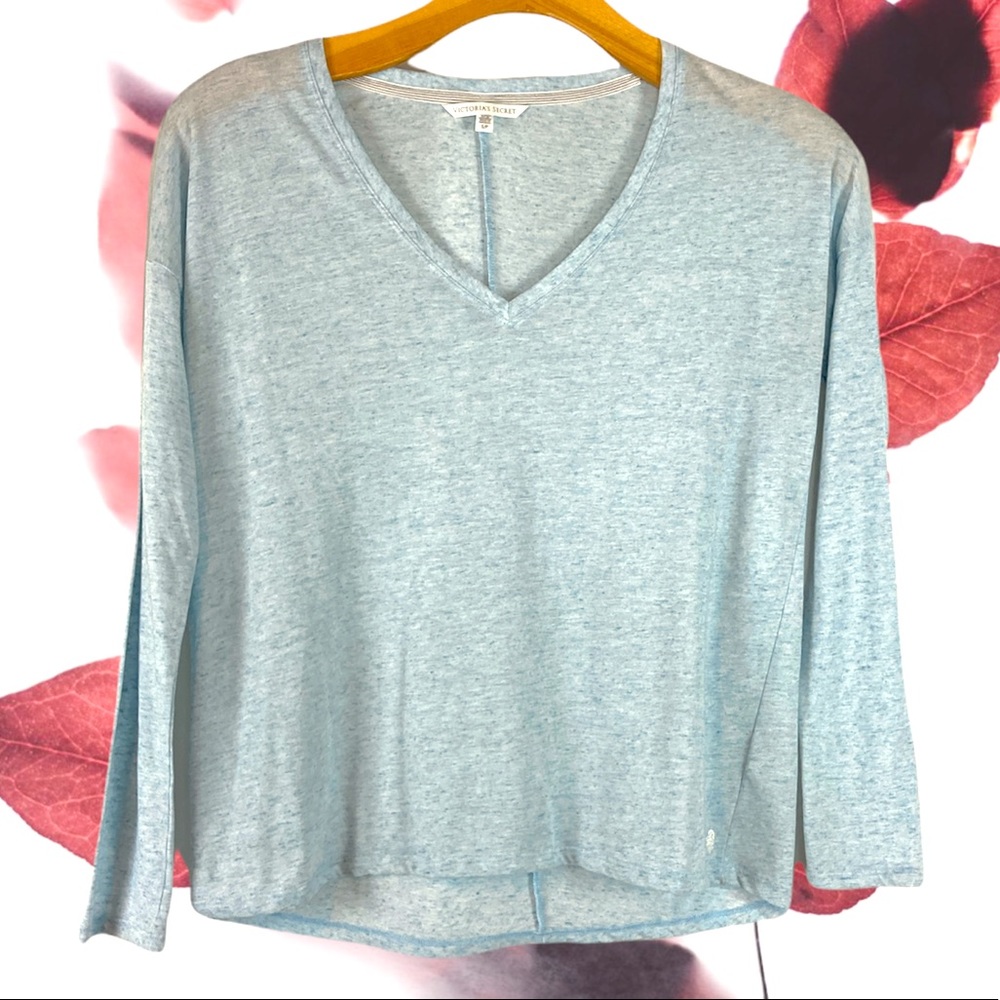 Victoria Secret Super Soft V-Neck Long Sleeve Tee Size Small